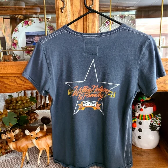 TRUNK LTD. WILLIE NELSON SHIRT - Picture 6 of 8